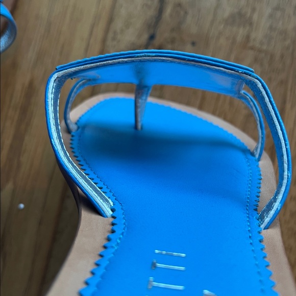 CoRNETTI Sandals - Picture 4 of 4